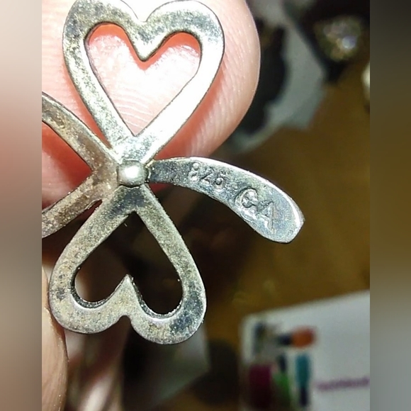 3 Leaf Clover Silver Pendant - Picture 6 of 15